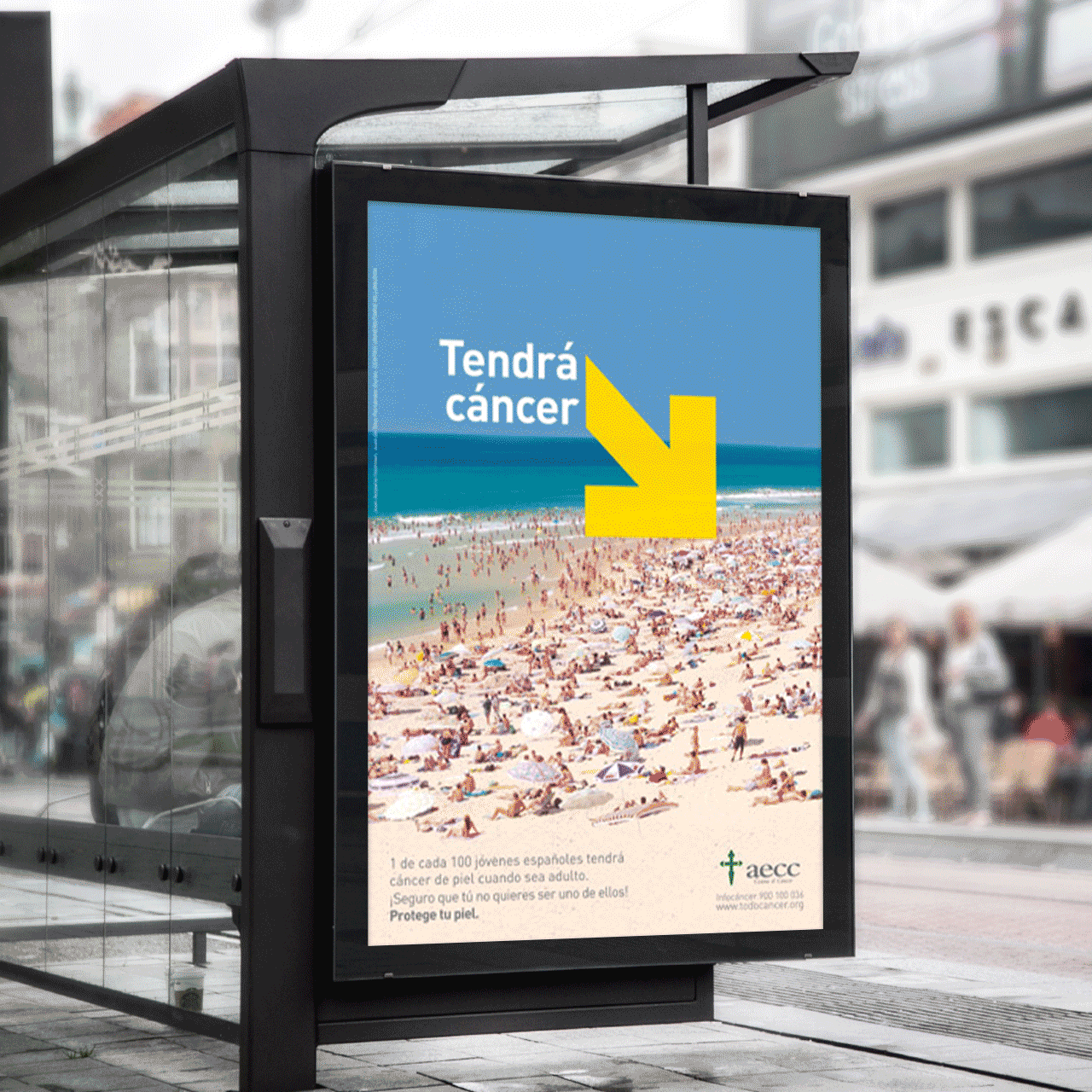 Marquesina amb imatge de campanya de prevenció de càncer de pell